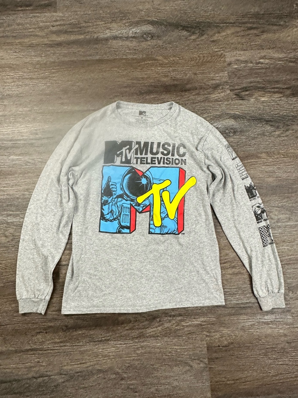 MTV Gray Long Sleeve